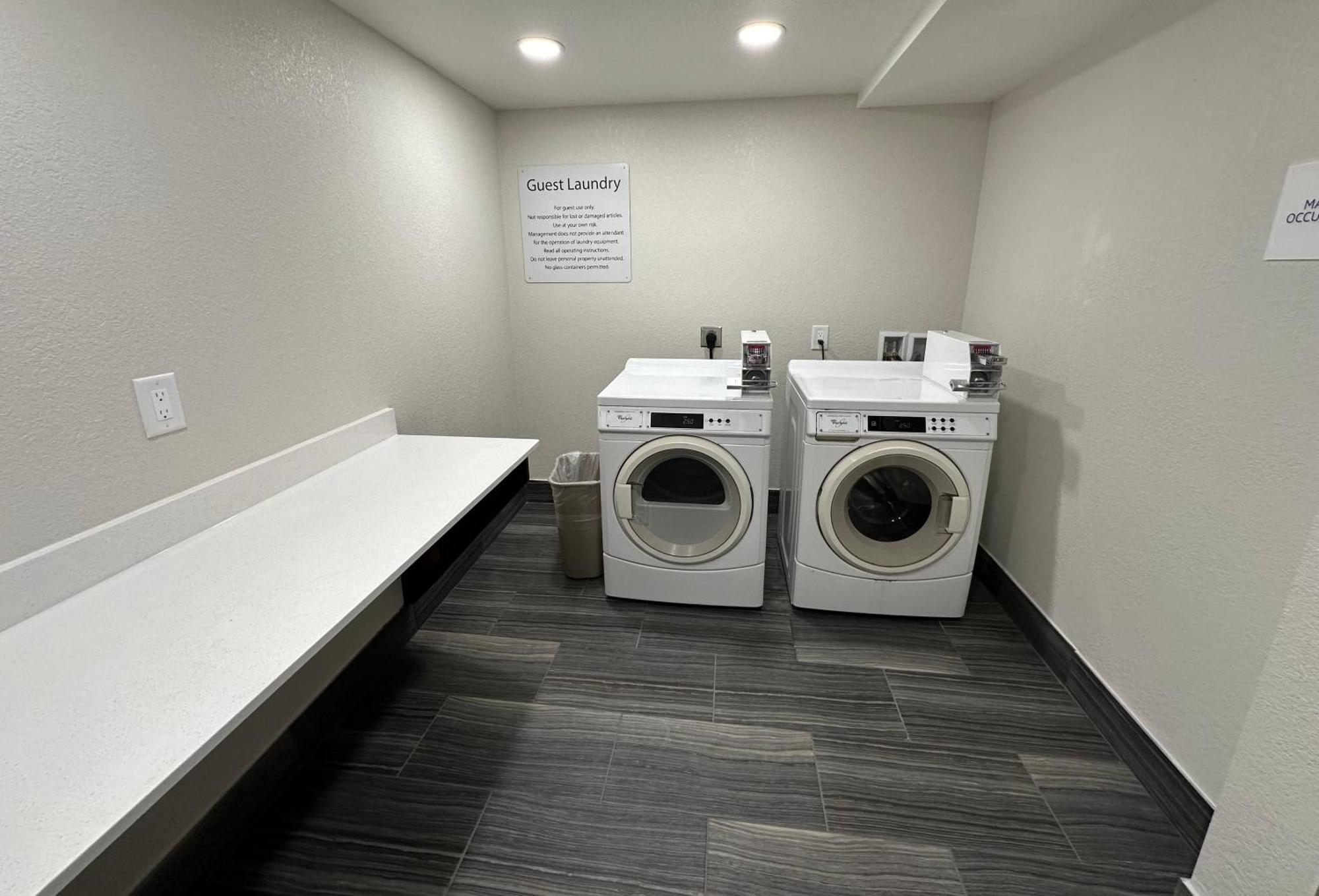 Holiday Inn Express & Suites Eden Prairie - Minneapolis By Ihg Ngoại thất bức ảnh