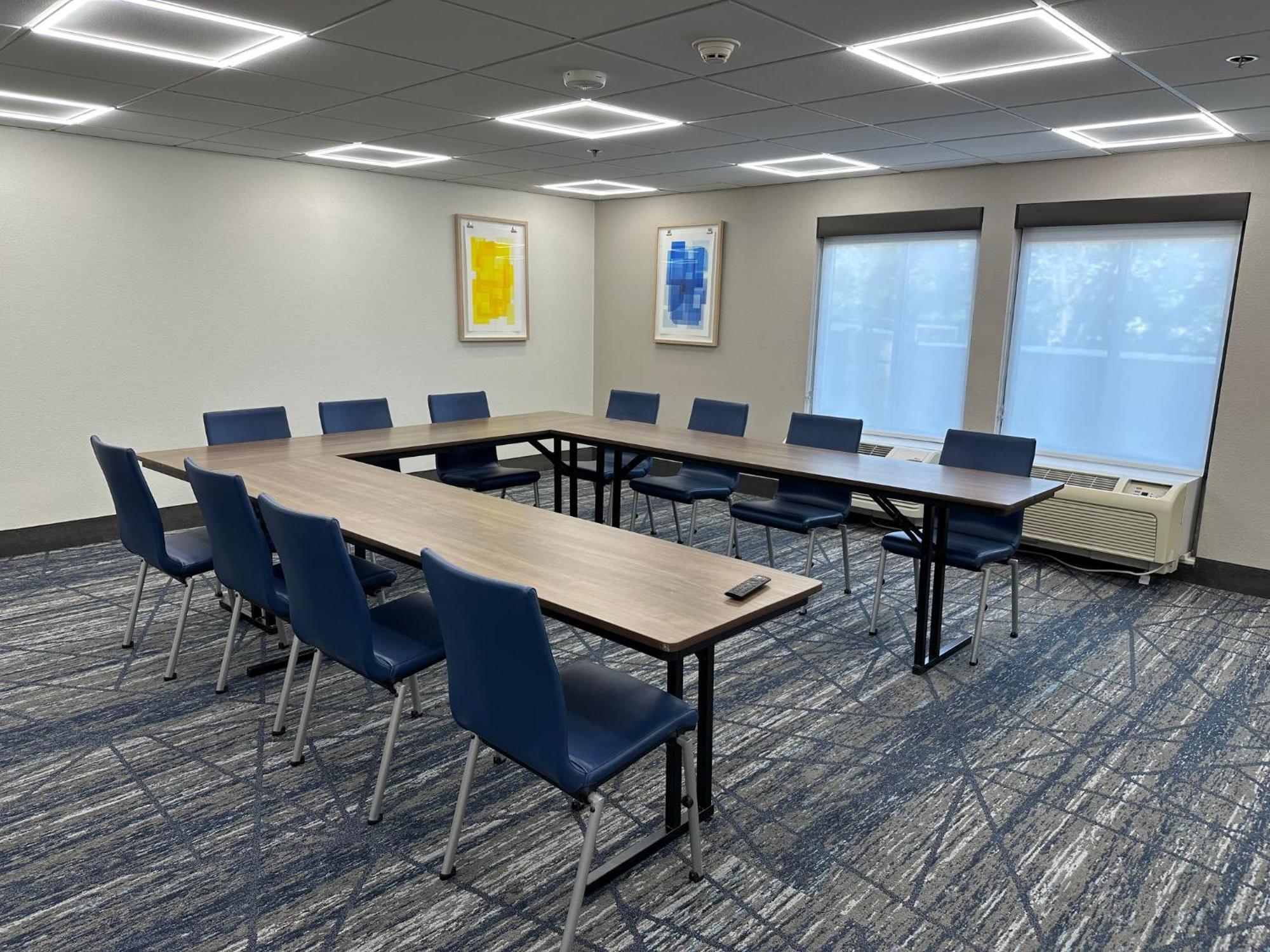 Holiday Inn Express & Suites Eden Prairie - Minneapolis By Ihg Ngoại thất bức ảnh