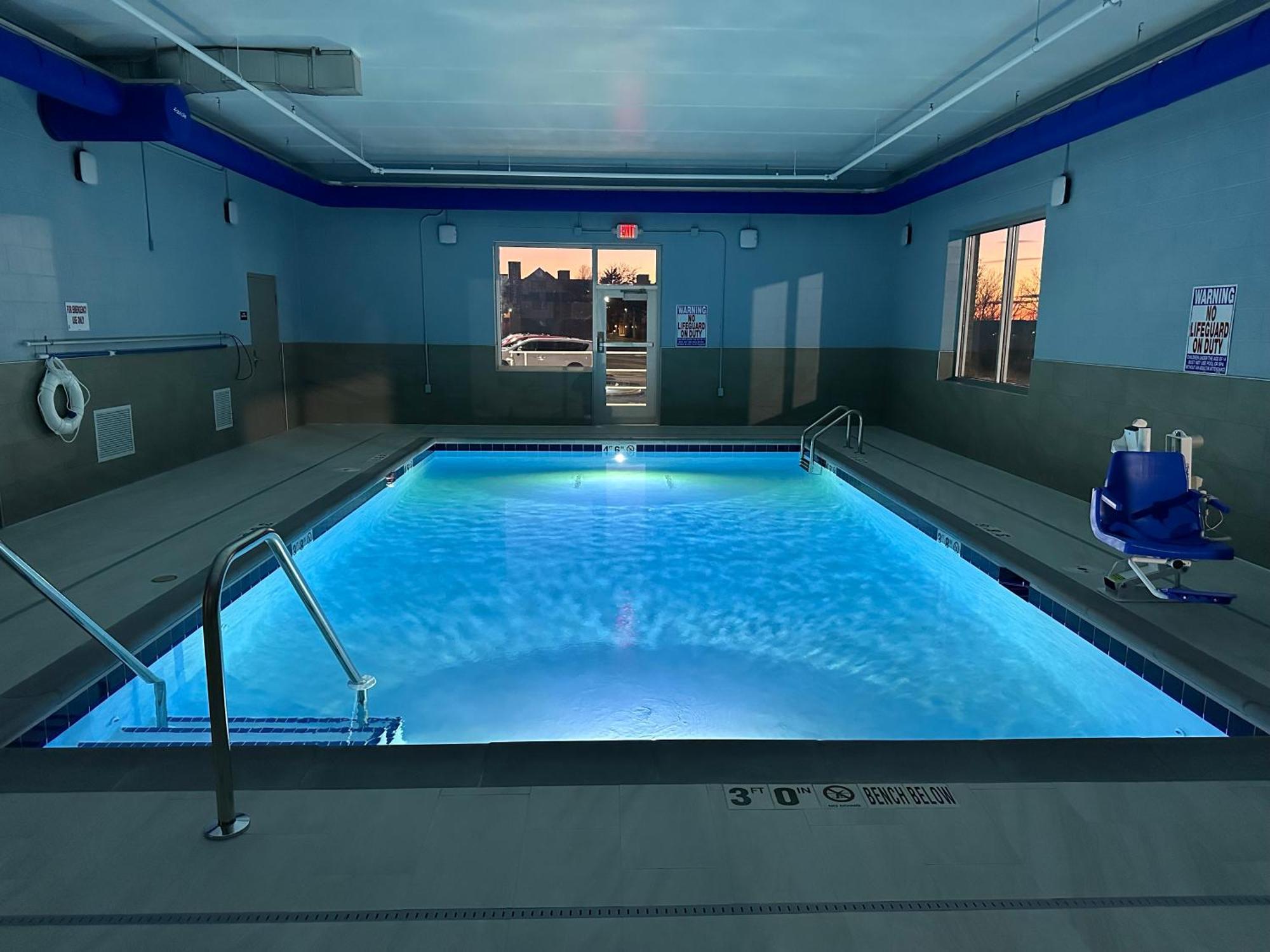 Holiday Inn Express & Suites Eden Prairie - Minneapolis By Ihg Ngoại thất bức ảnh
