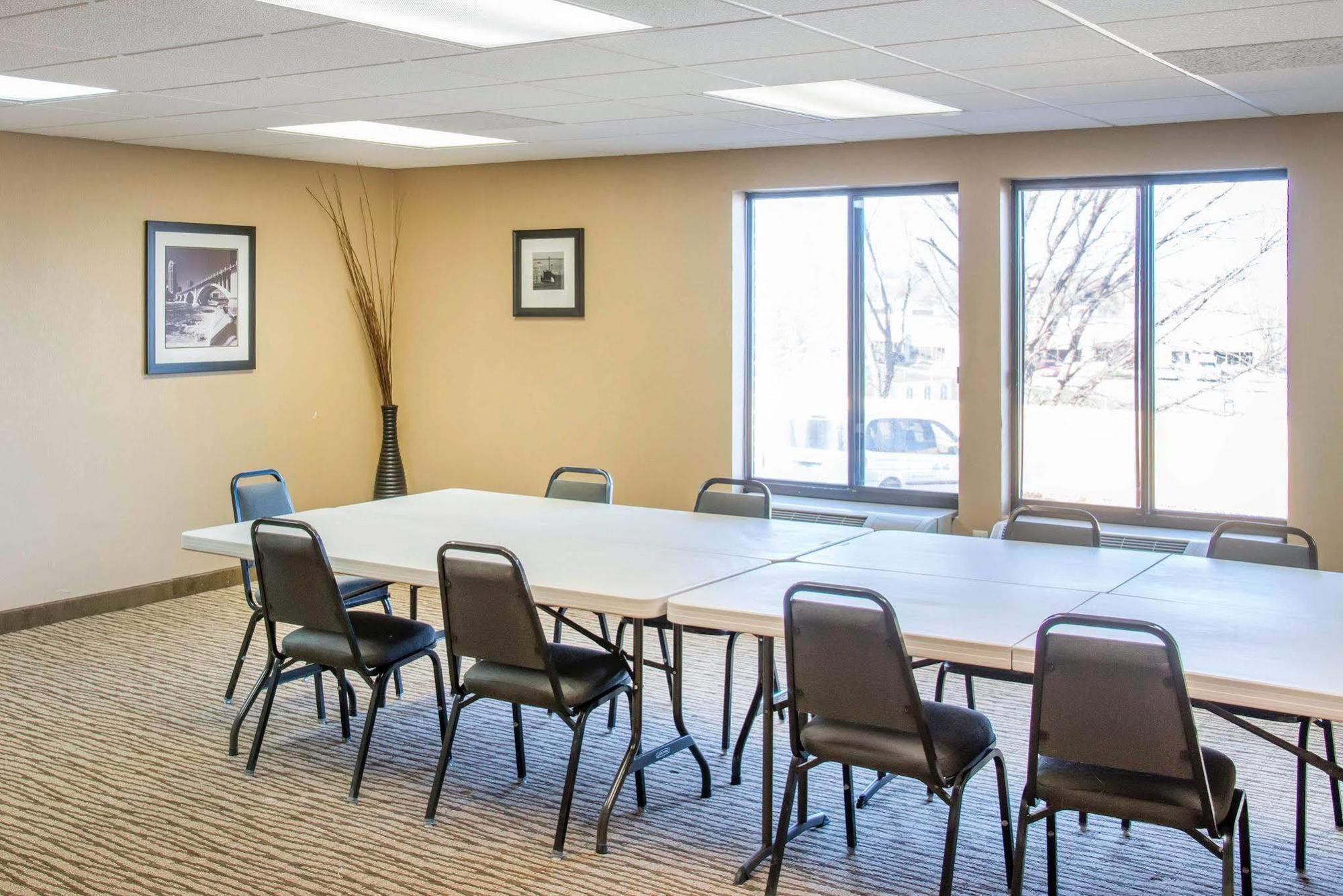 Holiday Inn Express & Suites Eden Prairie - Minneapolis By Ihg Ngoại thất bức ảnh
